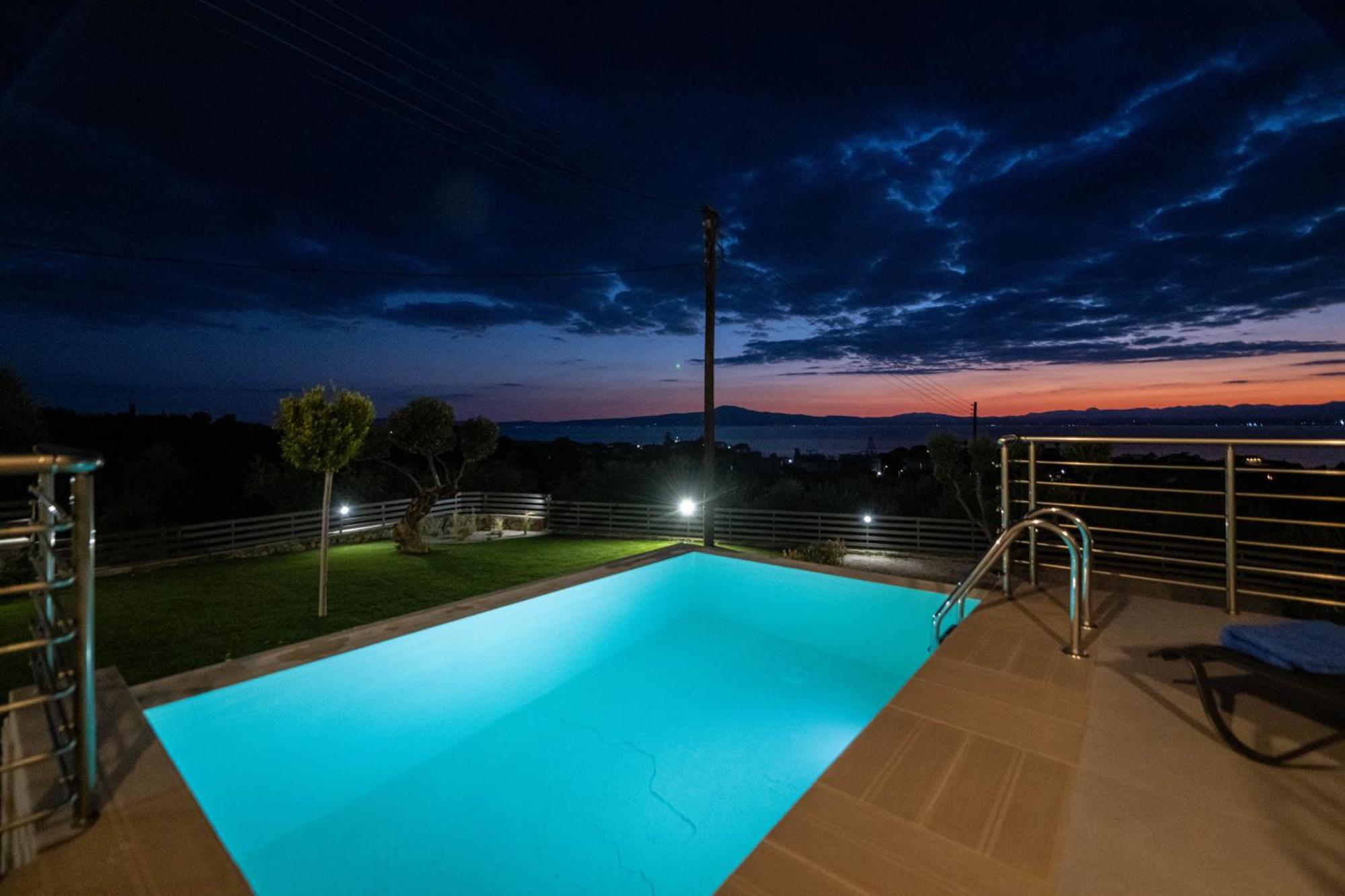 Apartment A V Luxury With Private Pools Kalamata