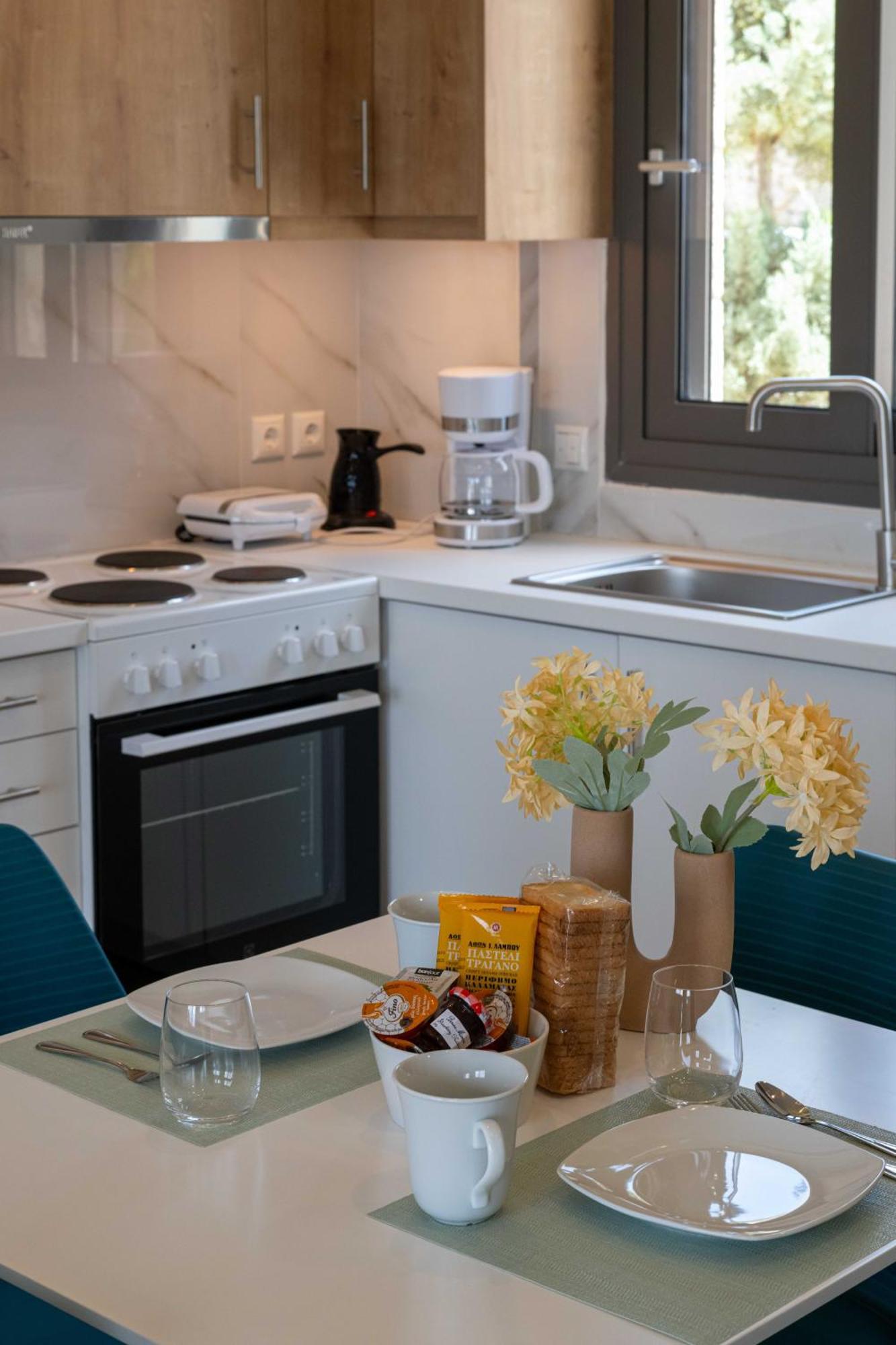 A V Luxury With Private Pools Apartment