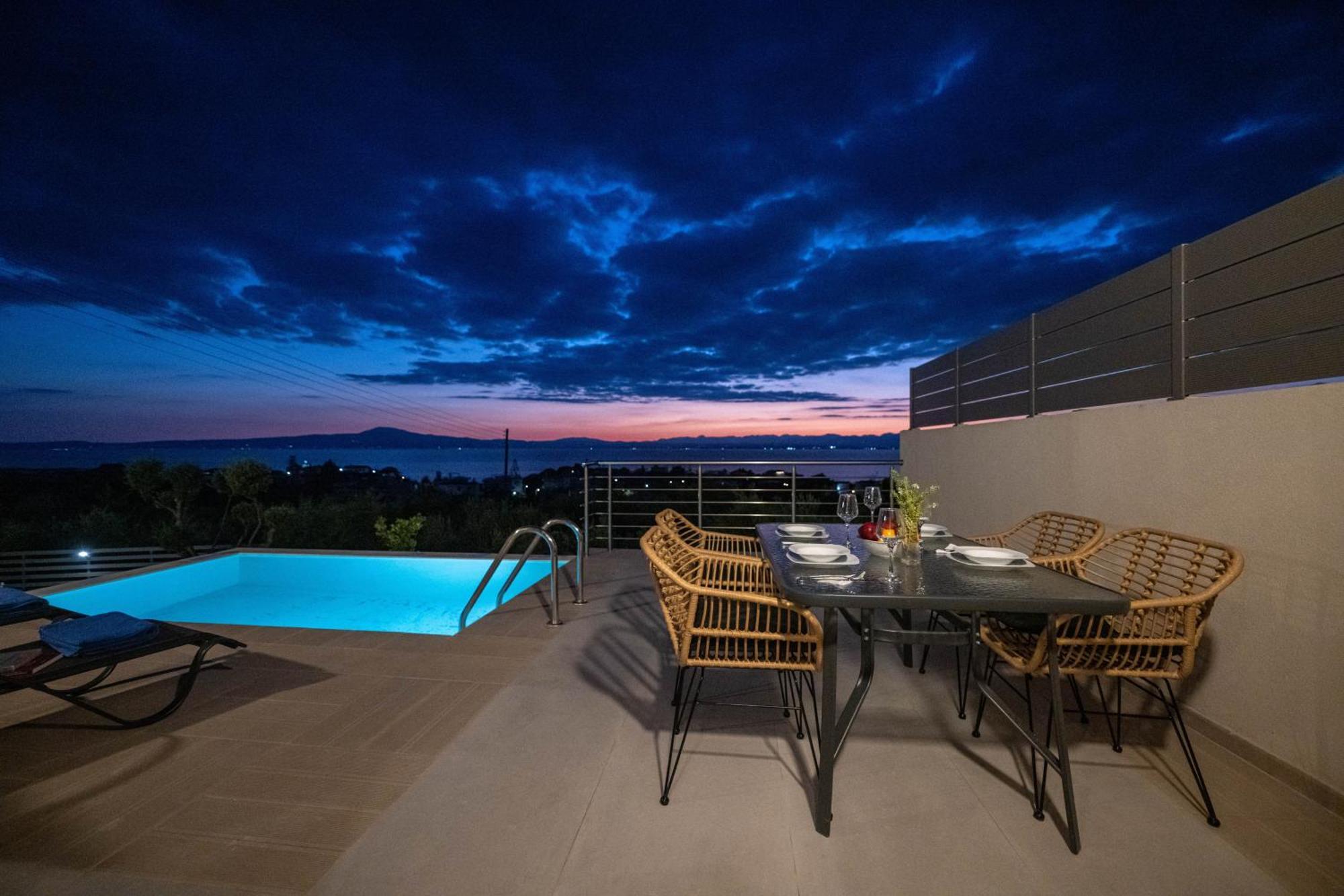 Apartament A V Luxury With Private Pools Kalamata